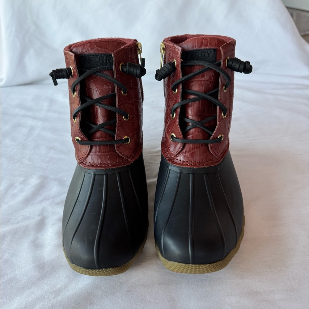 Sperry Ellis Saltwater Waterproof Women’s Boot Size 7.5